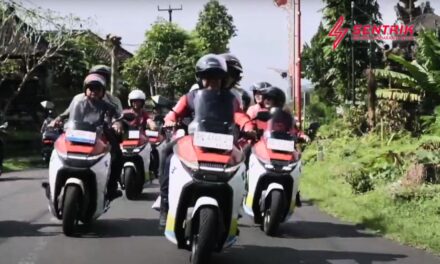 Bangli Government Accelerates Green Mobility with DEUX7 Electric Motorbike